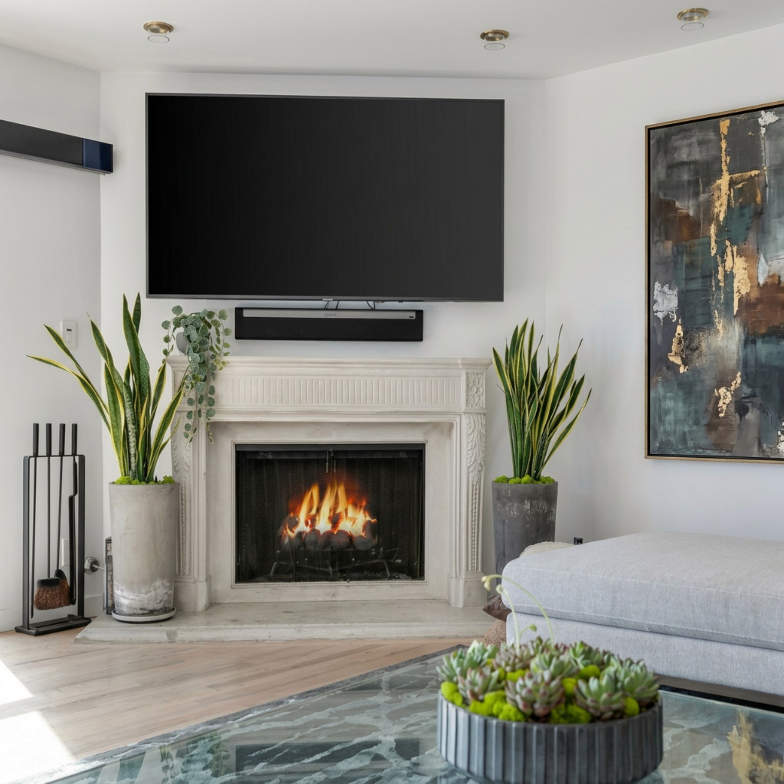 The Marmont Villa - Living Room