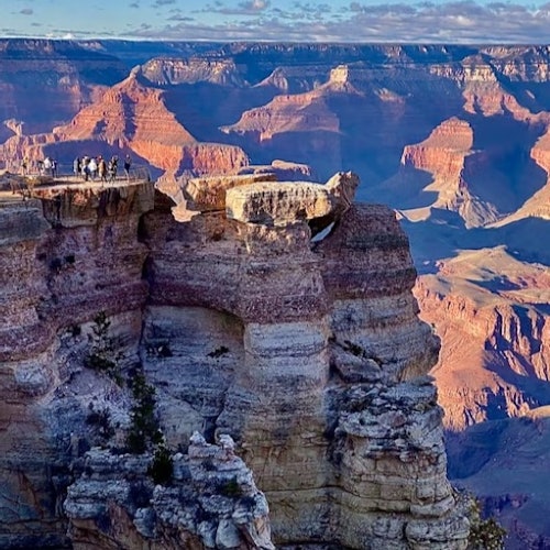 One-Way or Roundtrip Shuttle Service: Las Vegas to Grand Canyon National Park