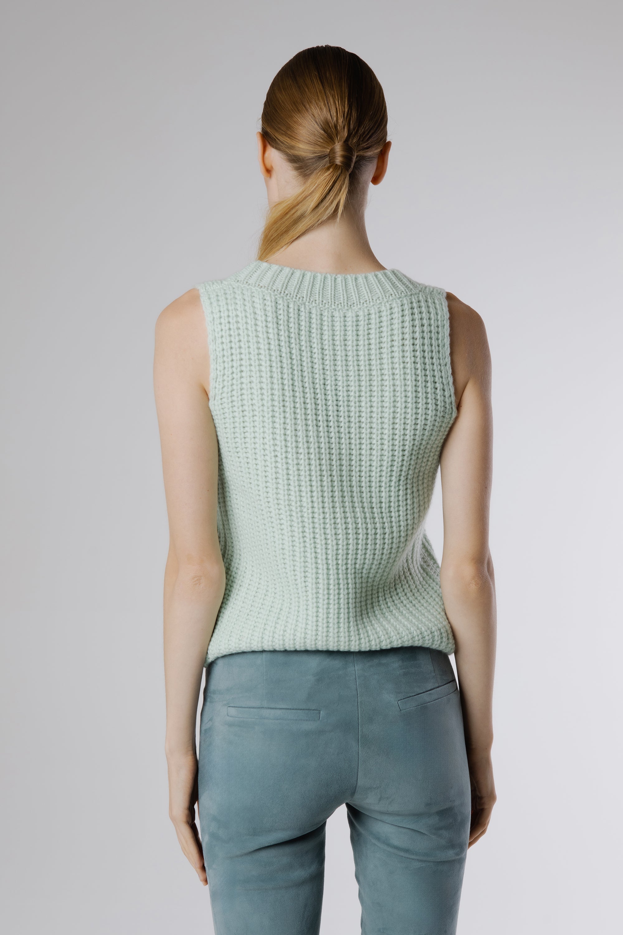 Back view of the Boheme Cashmere Top Salvia showcasing the refined knit texture and clean, modern silhouette.