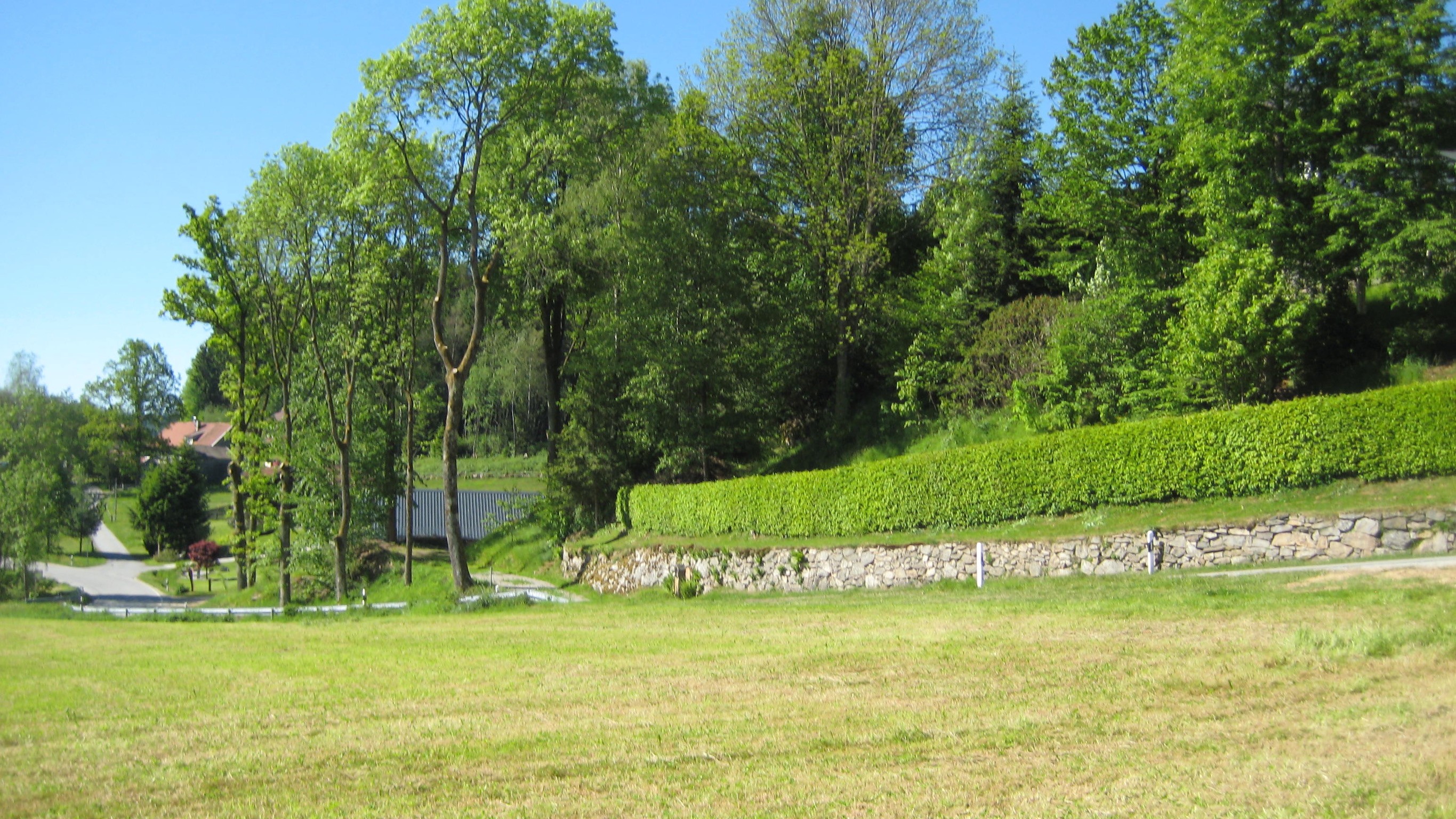 76m lange Stützmauer