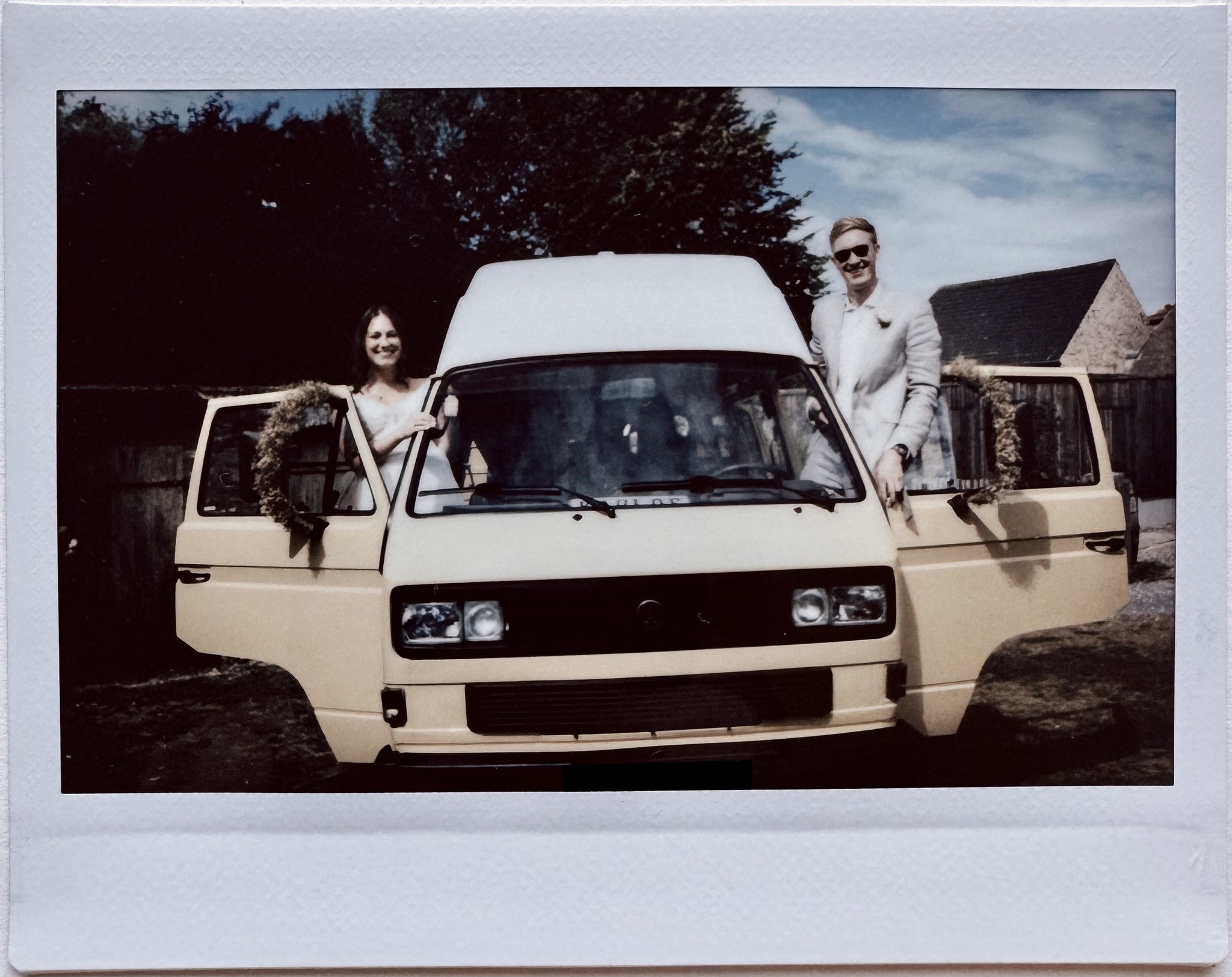 Die Menschen hinter Marrymind auf einem Hochzeitsfoto