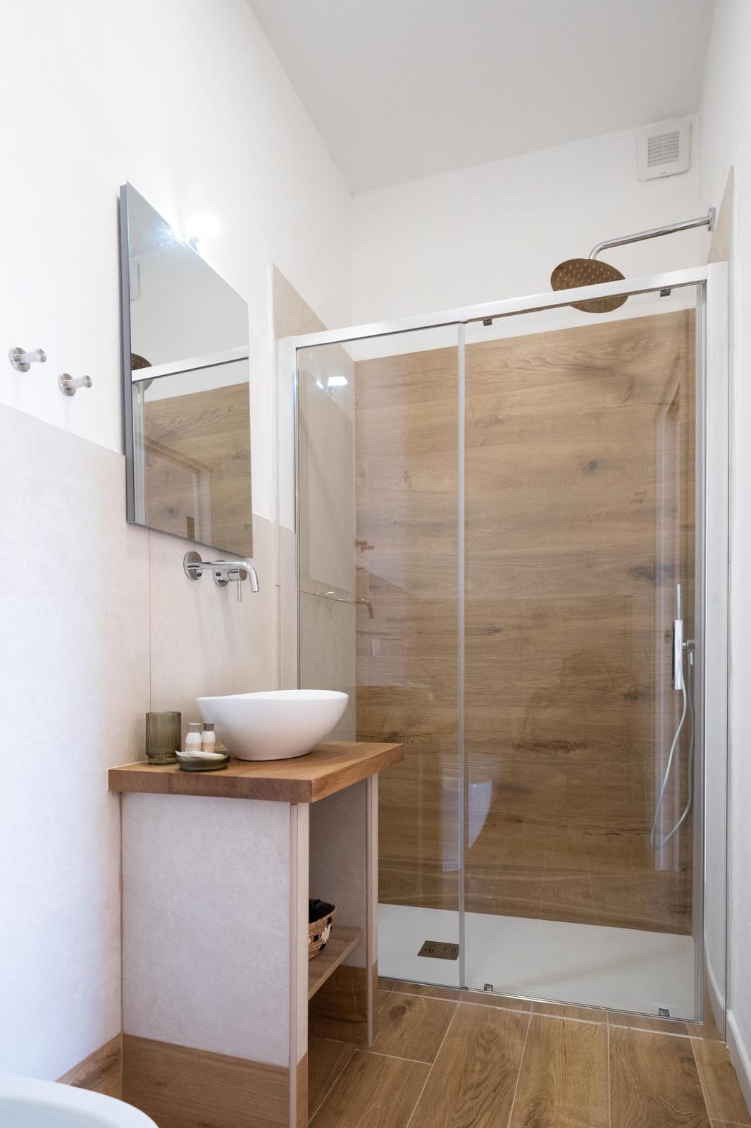 Camera ad Alghero con Balcone e Bagno Privato