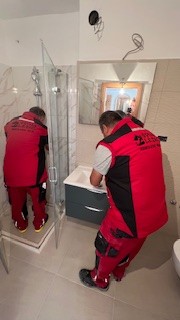 Slika špina ledić zaposlenika u akciji