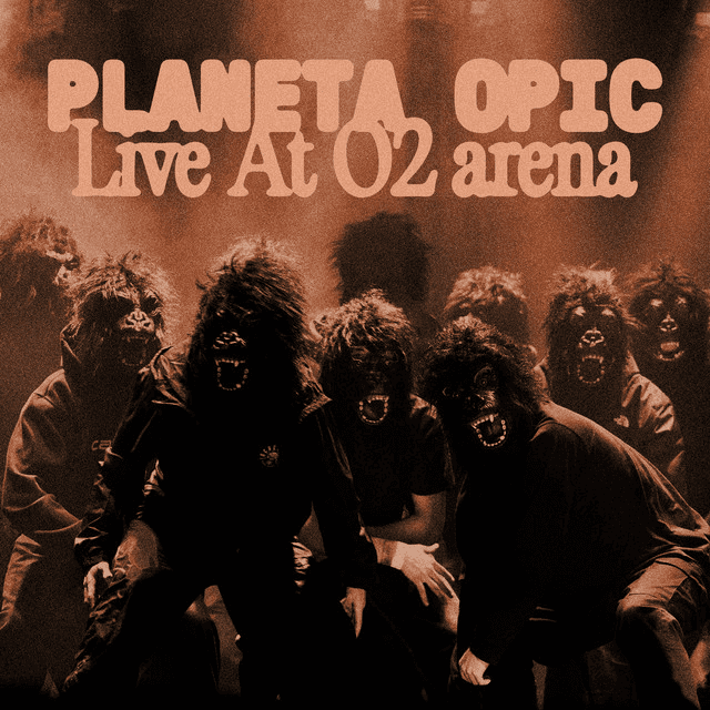 Cover alba Live @ O2 arena Praha od Viktor Sheen