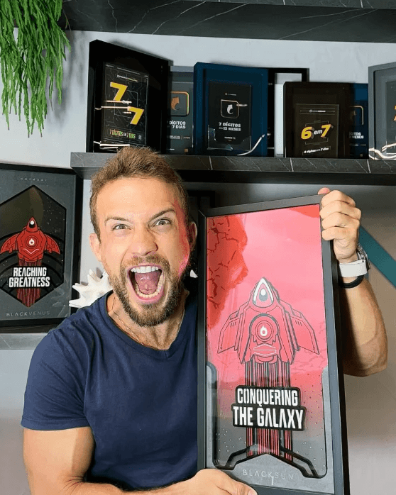 Caion Signoretti, criador digital e cliente do Studio Responsivo - projeto de aplicativo