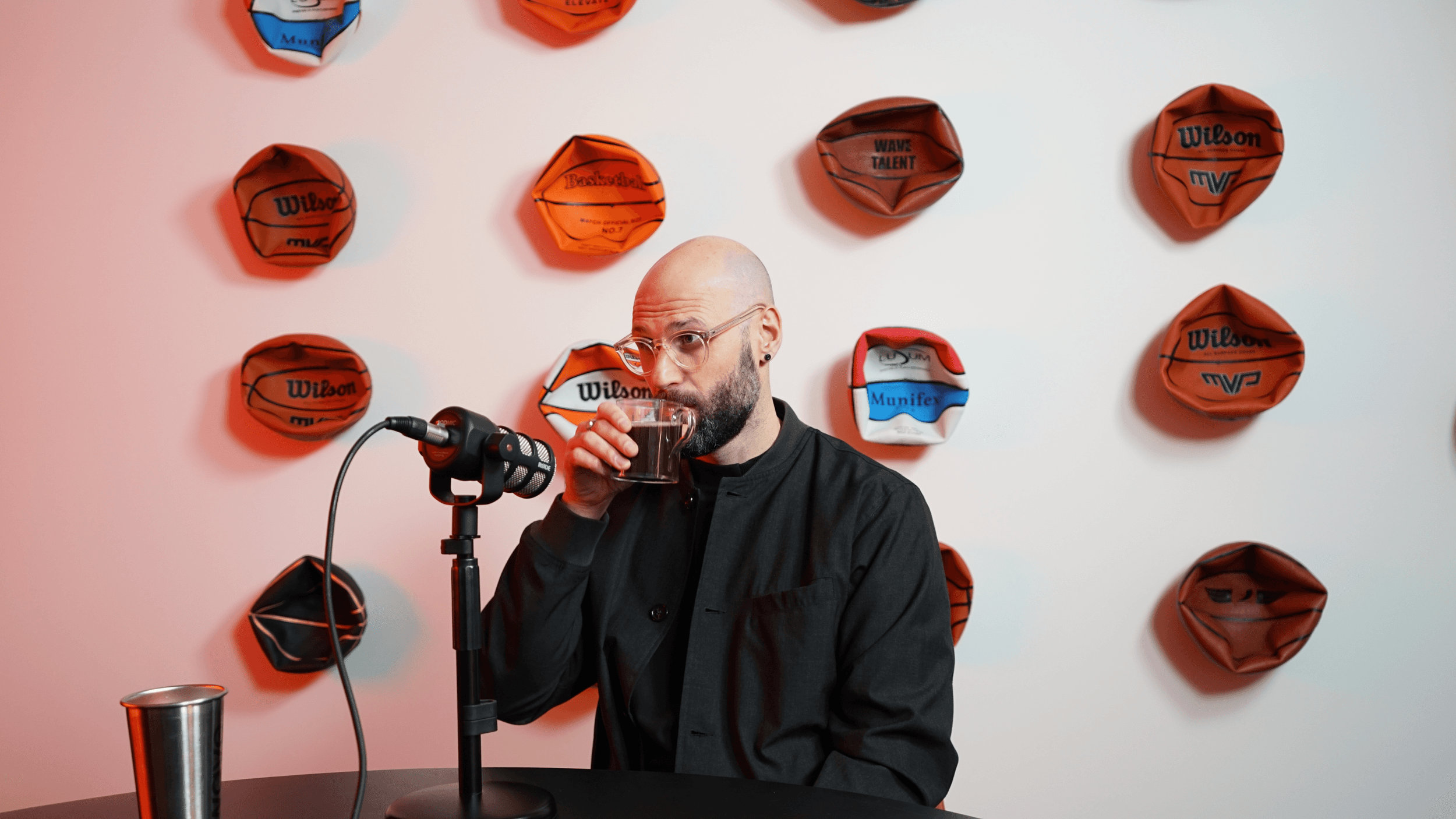 person holding Visa card and white device