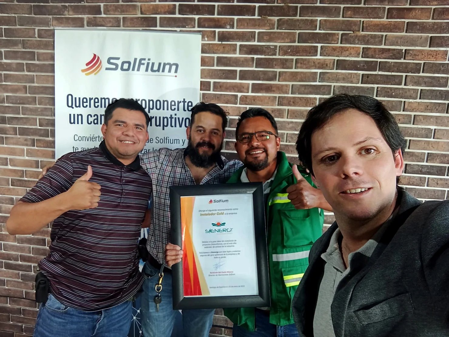 Certificación Oro para Sienergy_ Paneles Solares Solfium Mexico