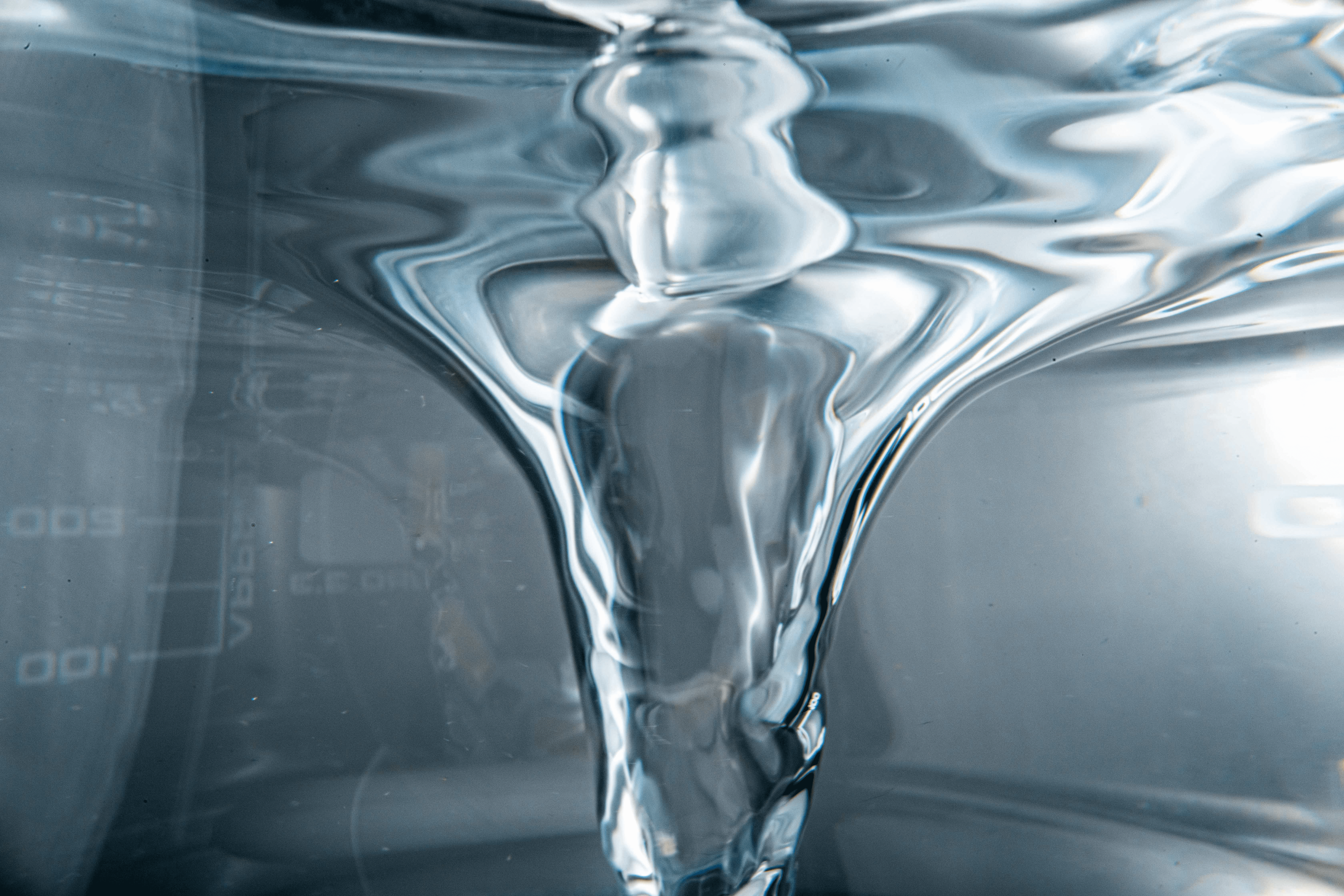Victus liquid mixing slowmotion