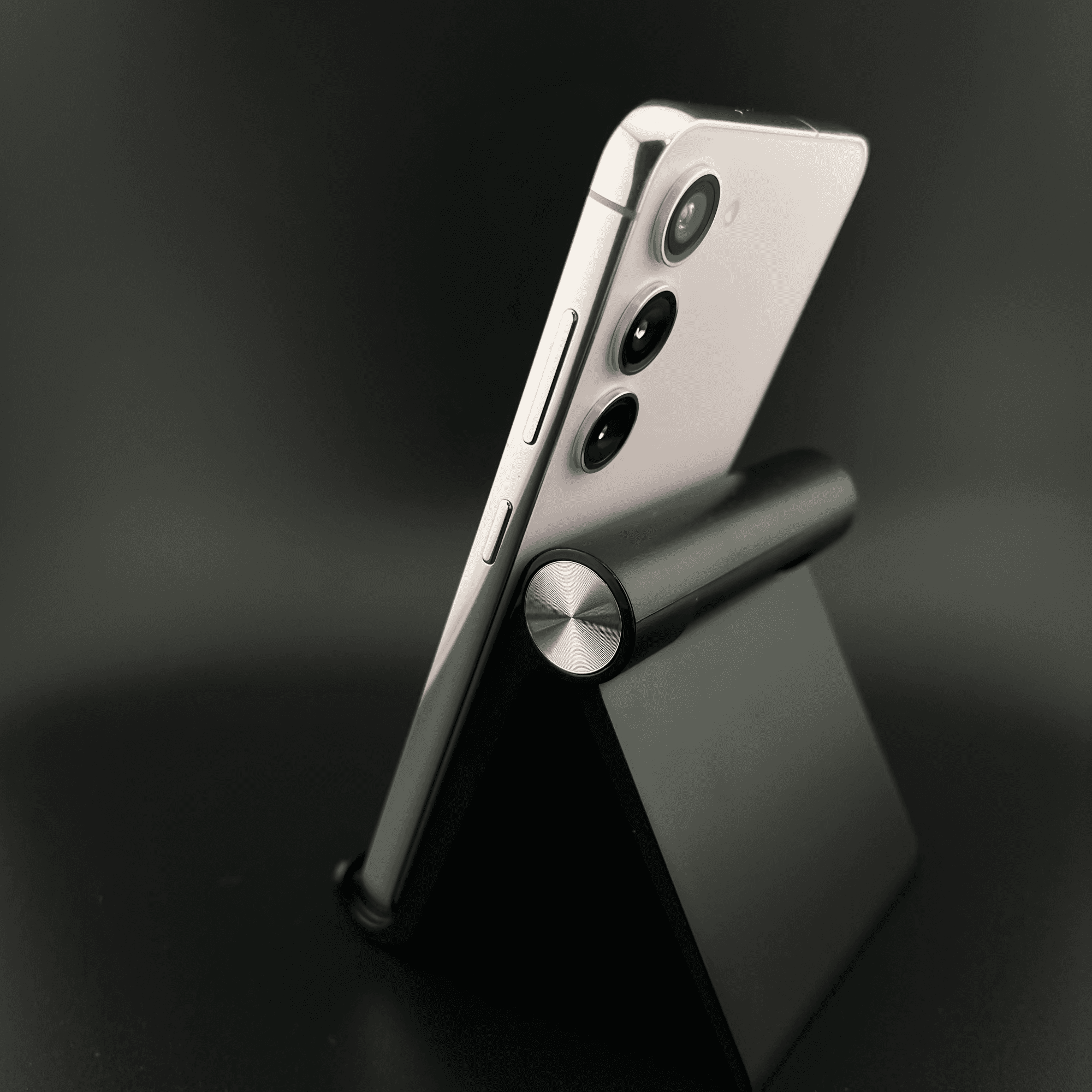 Vue arrière du Samsung Galaxy S23 usagé certifié