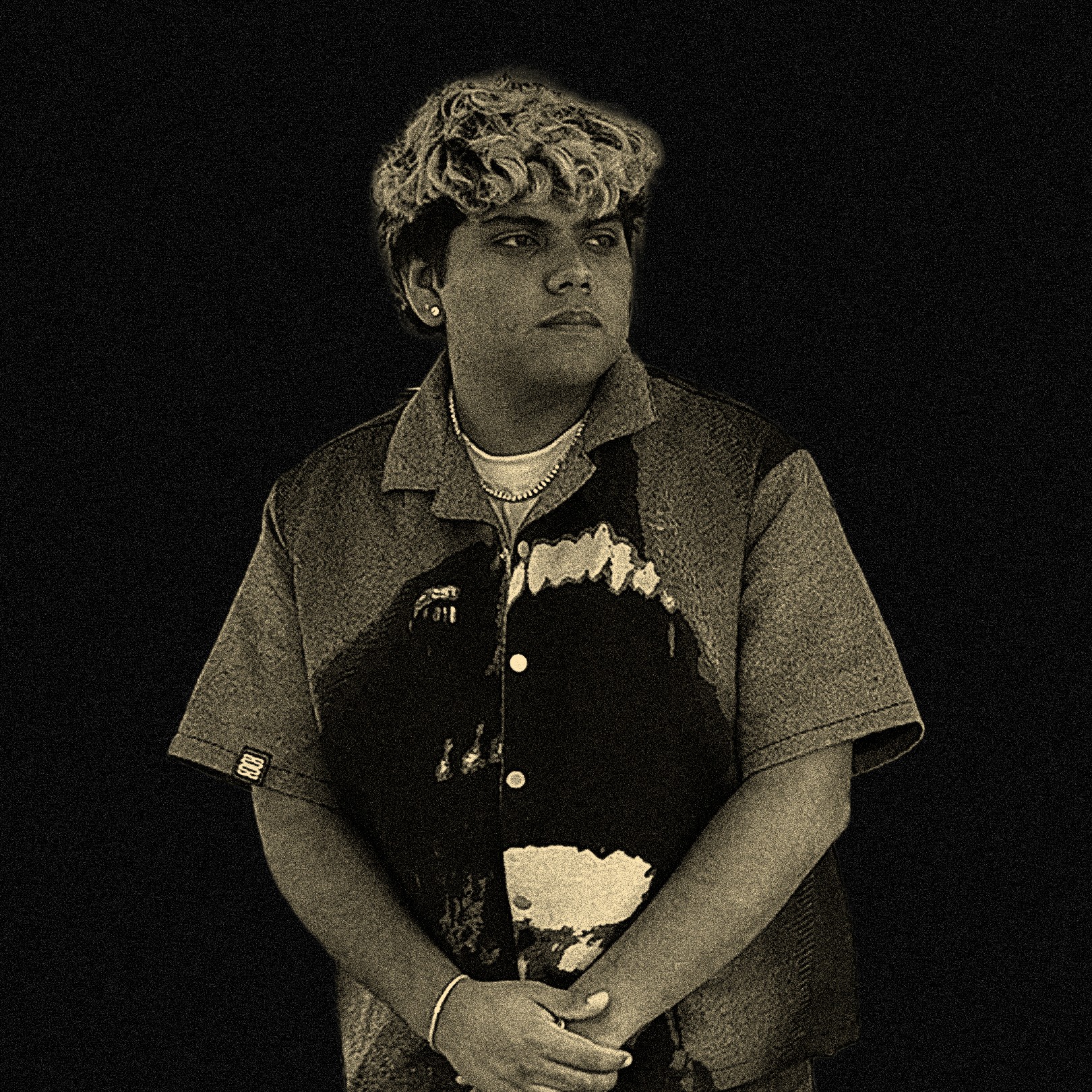 Azul Pumar is a Miami based producer and recording engineer known for his versatile studio approach, handling production, recording, mixing, and mastering under one roof. Based at Audio Vision Studios, he’s worked around names like Don Toliver, Beam, and Trippie Redd while continuing to build his sound as a full service creative.