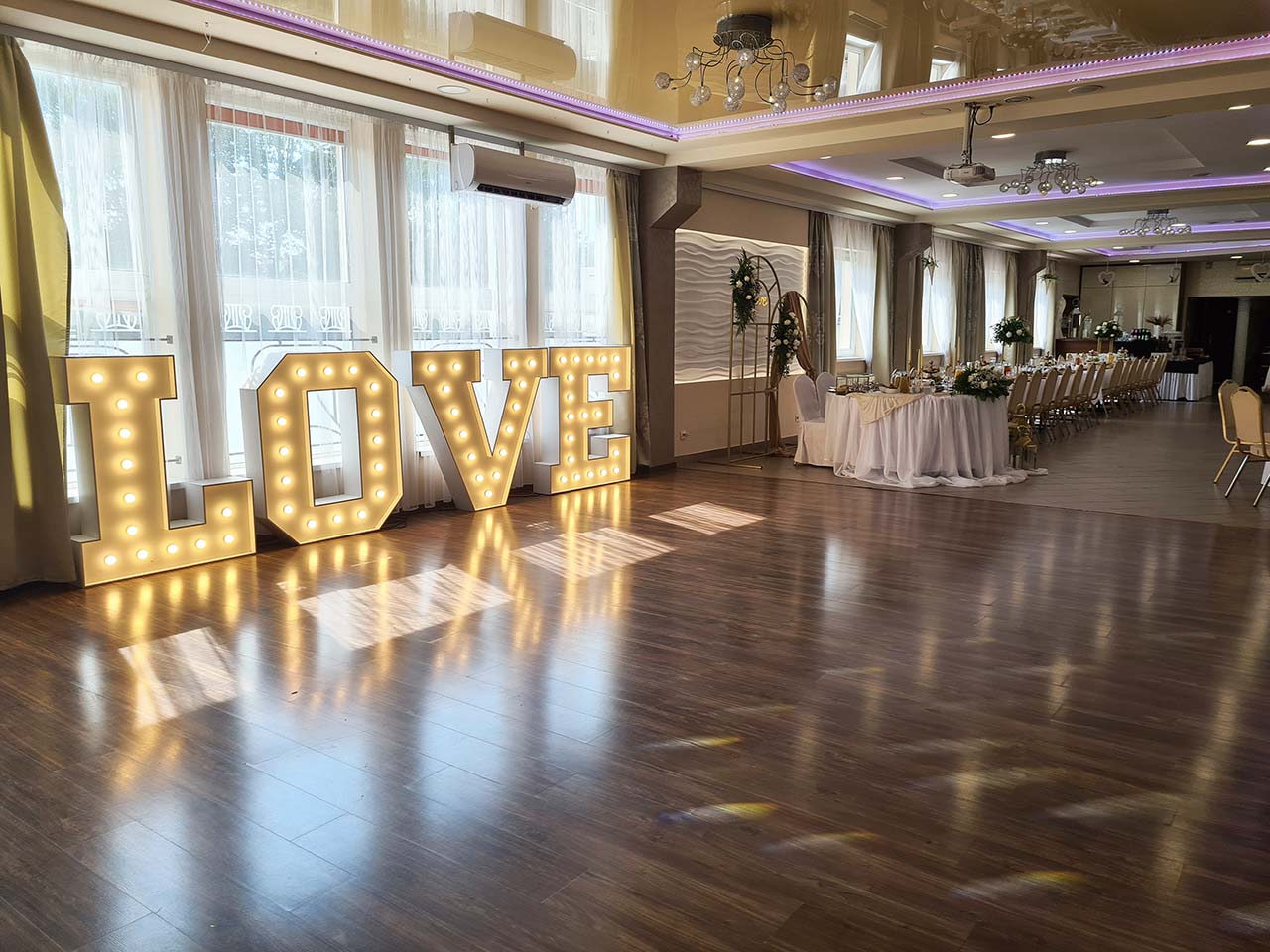 Ściankownia - ścianki zdjęciowe Poznań i okolice