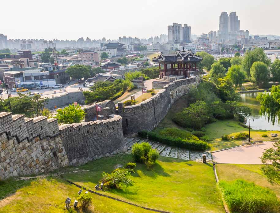 Citizen or City Diplomacy?