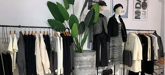Fashion & Apparel