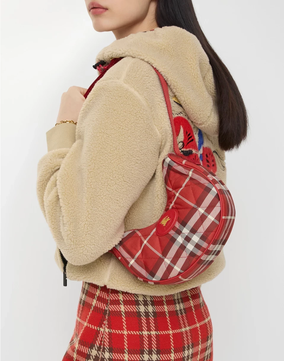 Shopping Lunar New Year