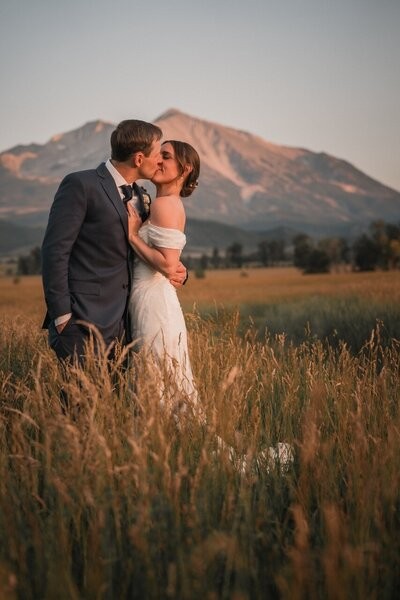 Andy and Amber Carbondale wedding photograph 28