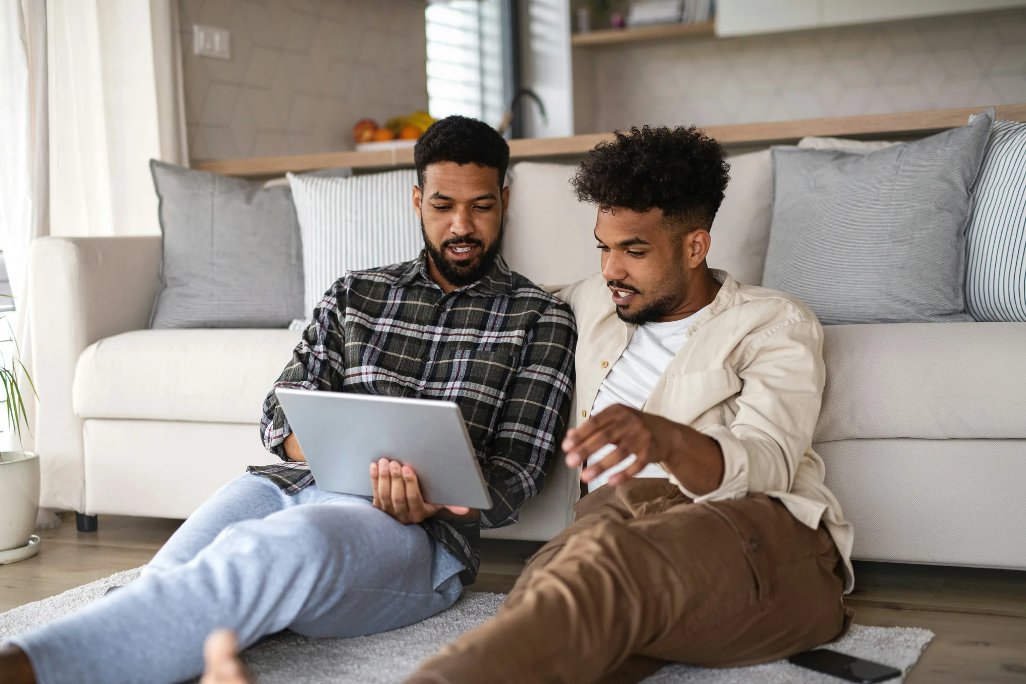 Zoom meeting chat panel showing message history and transcript