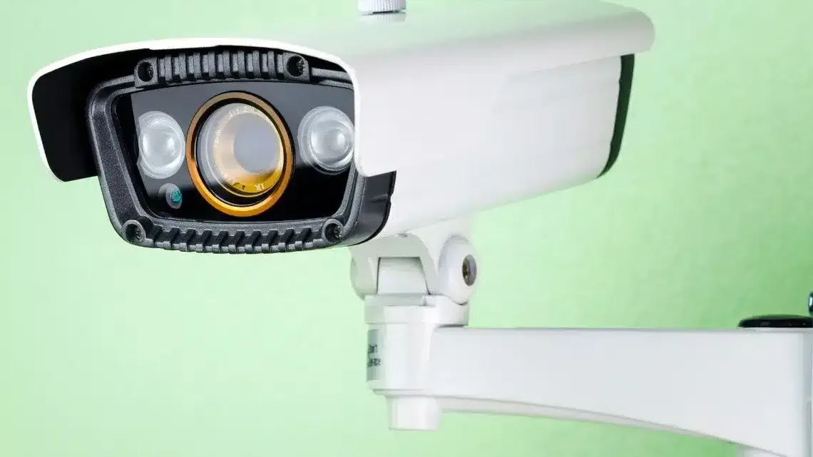 best commercial security cameras