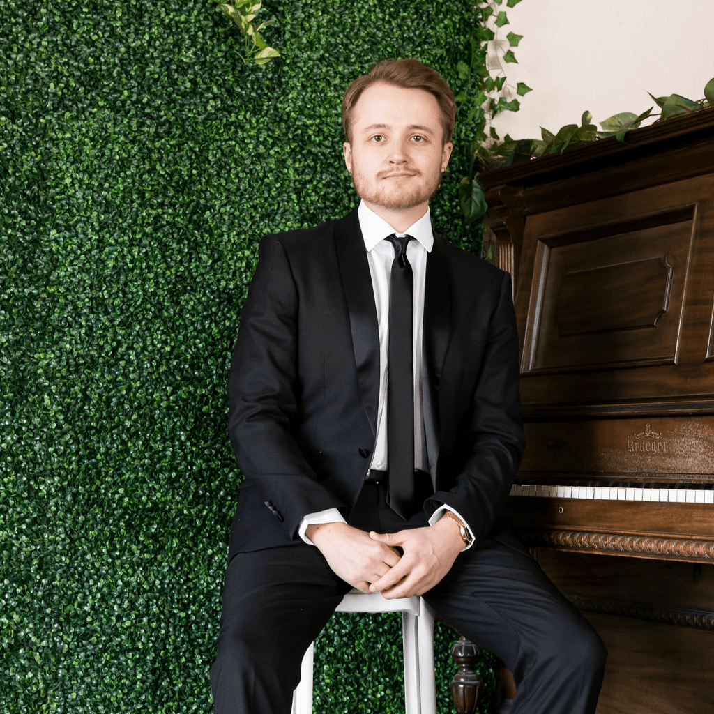 Bradley Sinclair, Male Vocalist