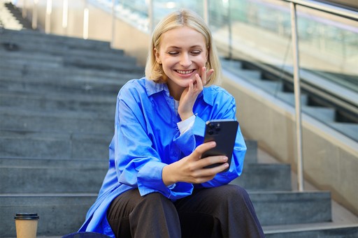 Woman happy about beginner investing made easy