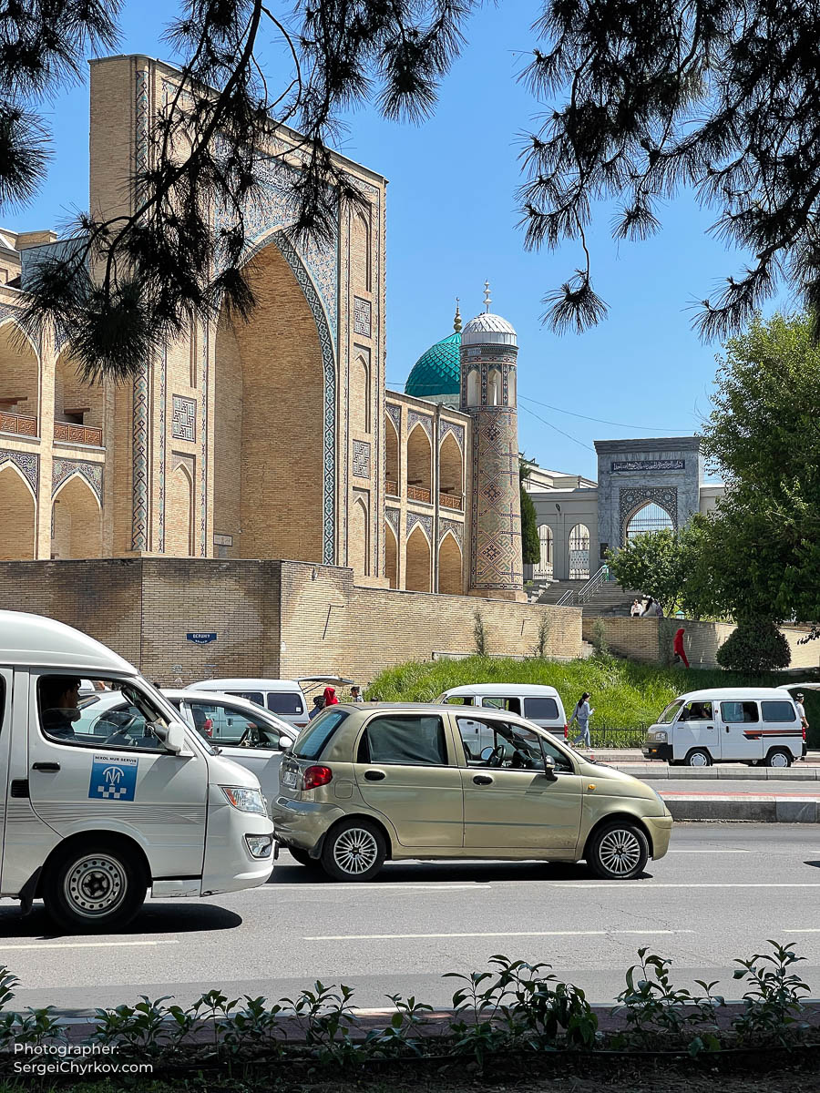 Tashkent, Uzbekistan by photographer Sergei Chyrkov. Ташкент, Узбекистан, фотограф: Сергей Чирков.