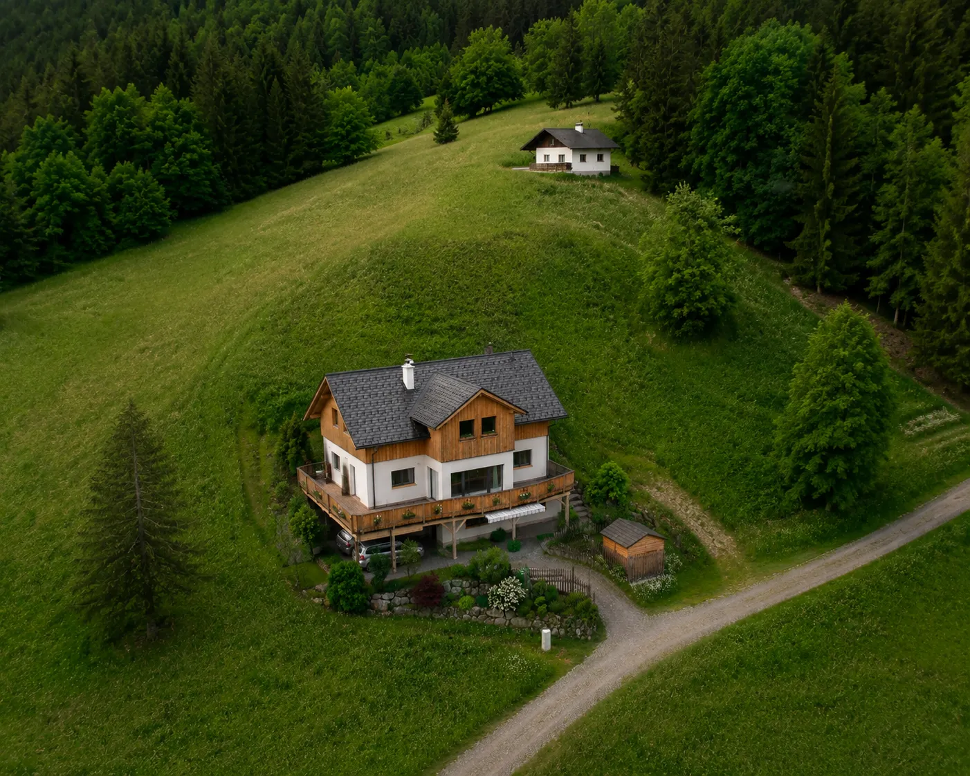Exterior image 6