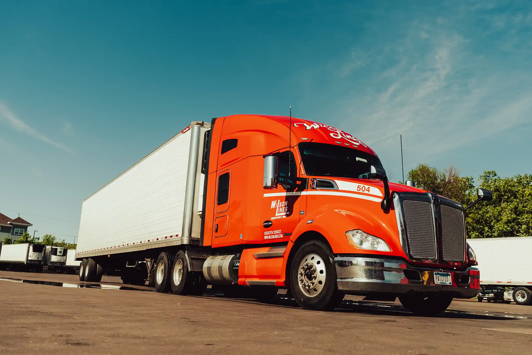 Wilson Lines semi truck