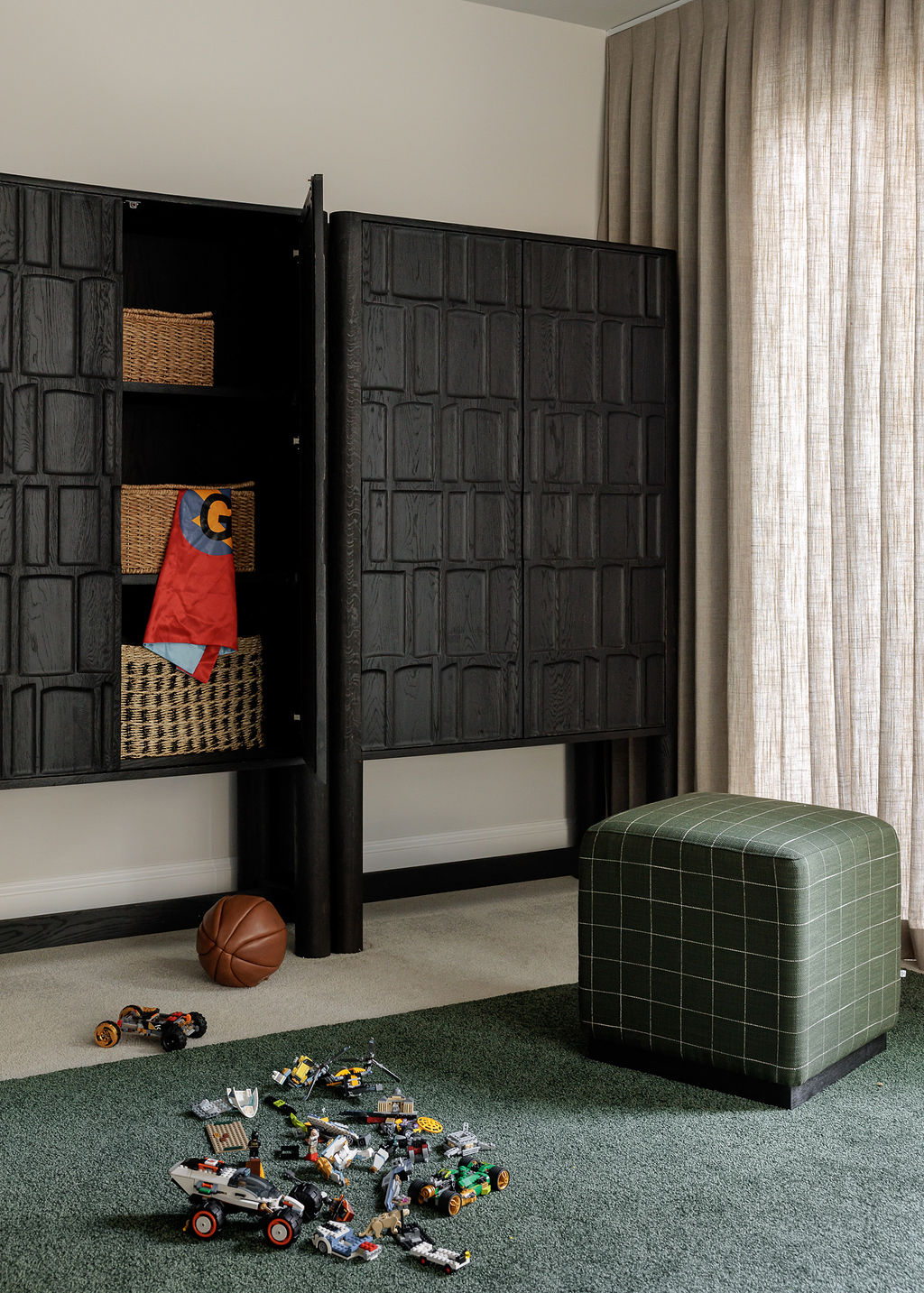 We’re so excited to share details from The Norkirk House: Bonus Room –– one of our favorite interior design + professional organizing projects in Kirkland, WA.