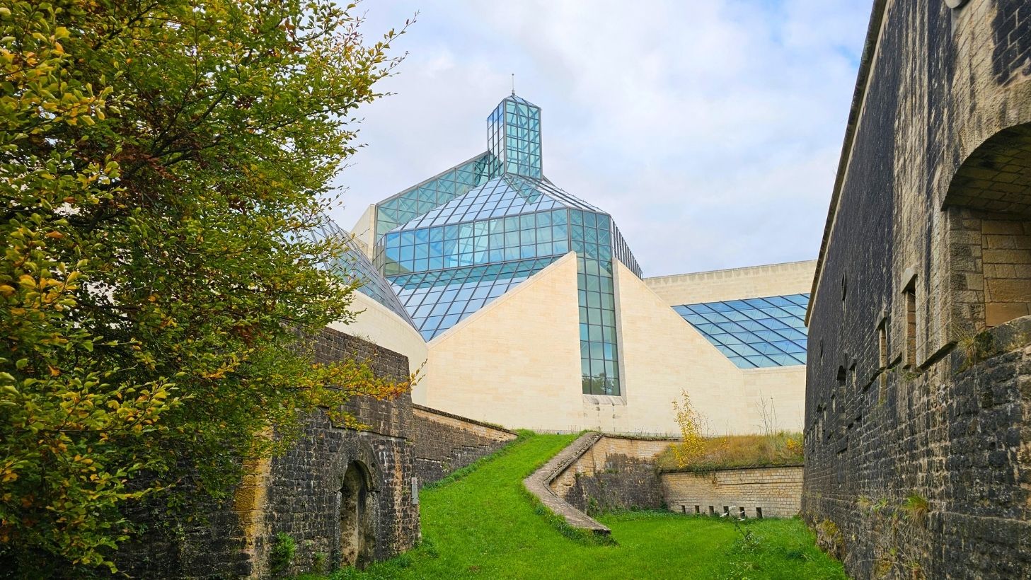 MUDAM: The Museum of Modern Art Grand-Duc Jean
