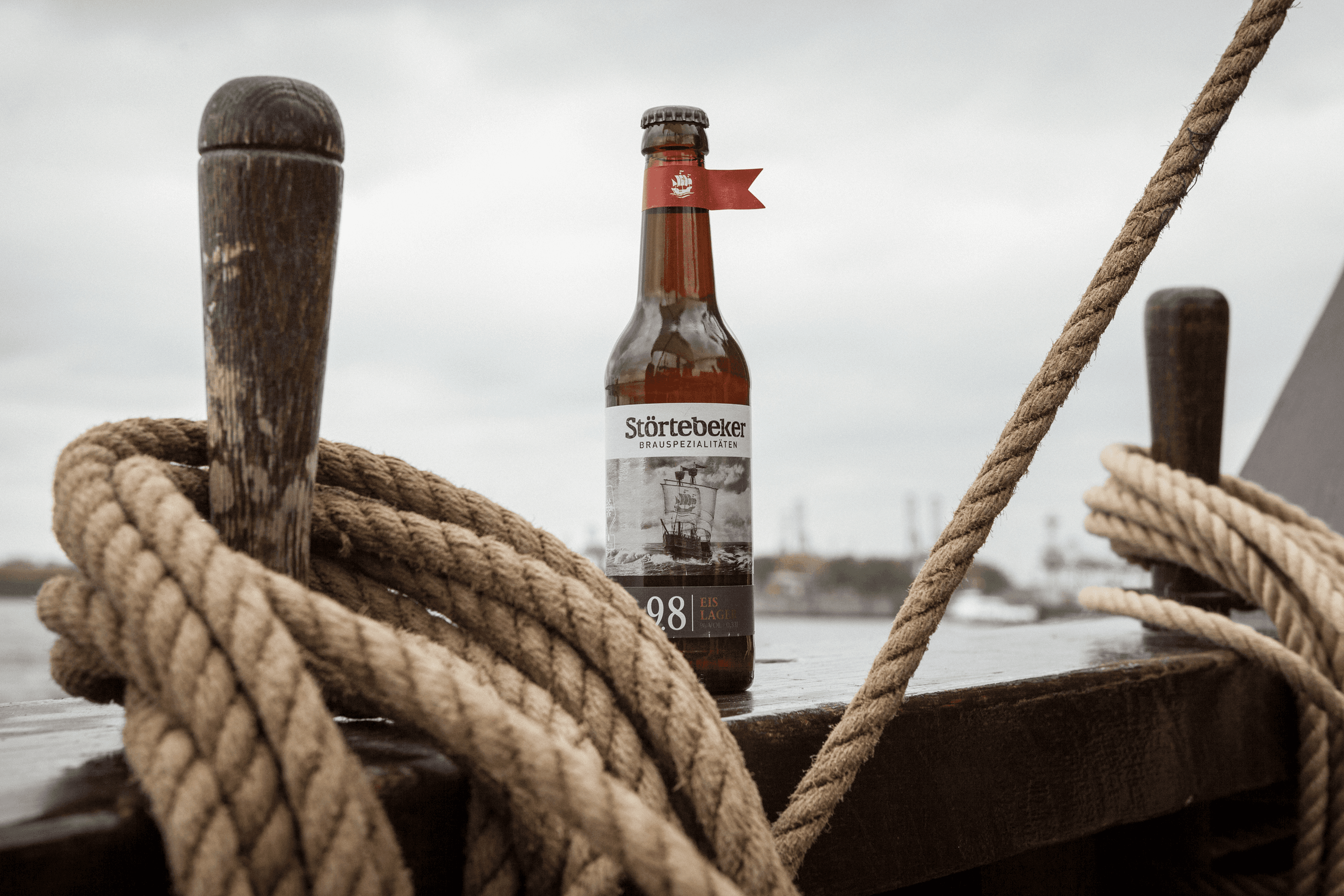 Störtebeker beer bottle on a boat with rope