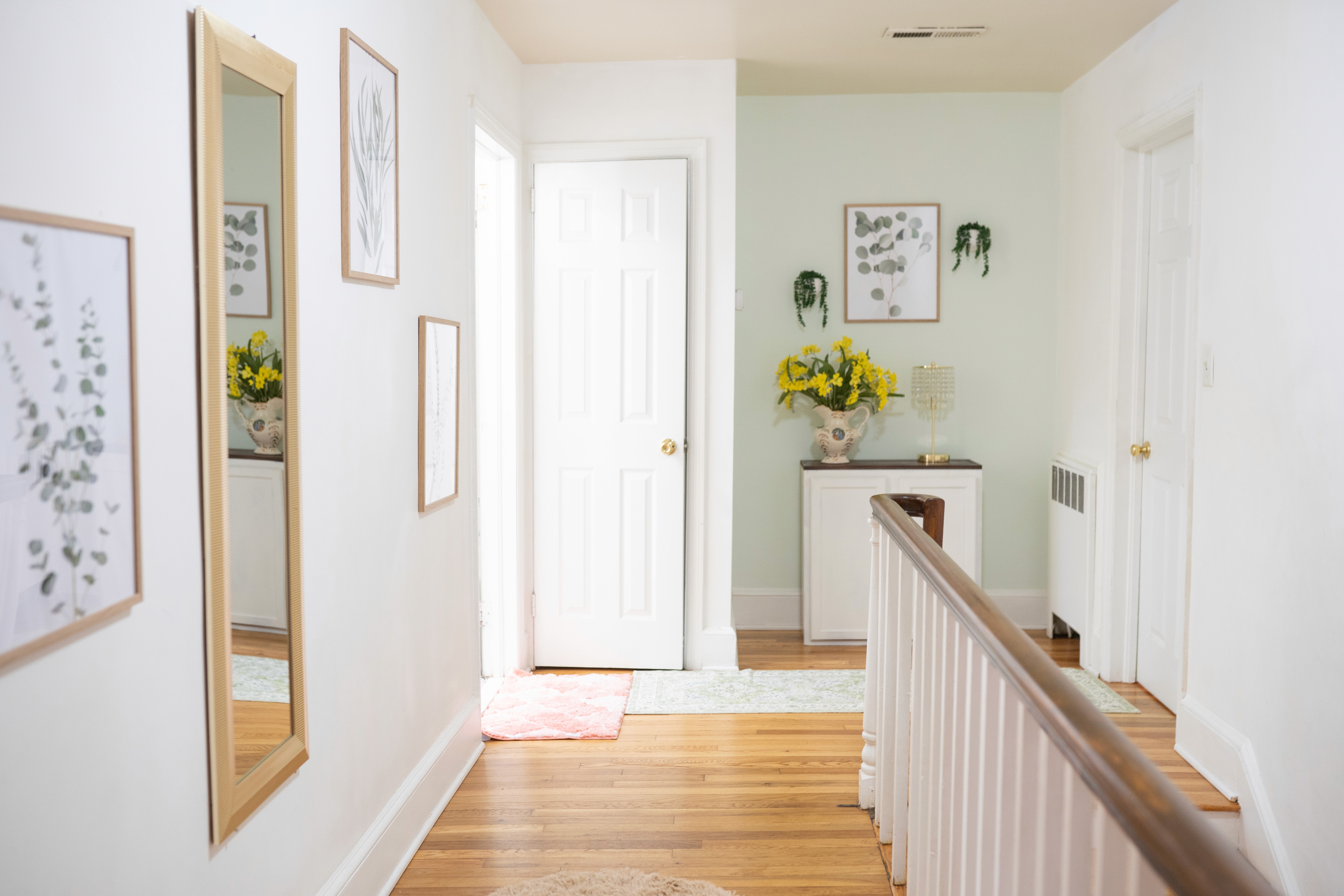 Woman portrait at yacht in the miidle of the sea