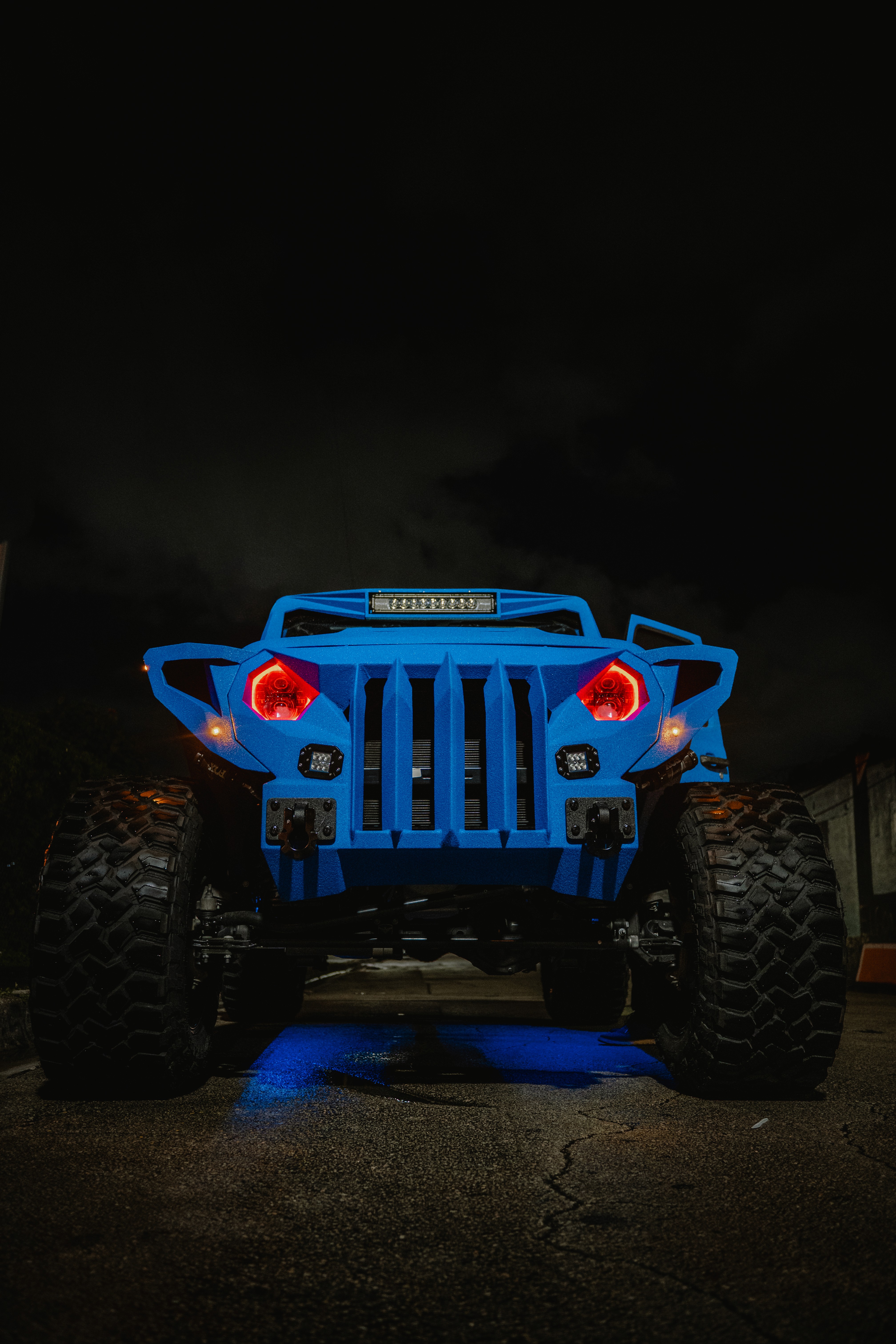 Soflo Customs — photograph 4