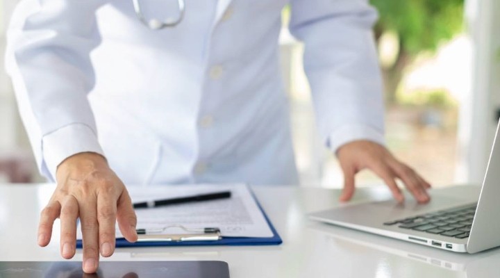 Balancing Technology and Empathy in Digital Patient Experience