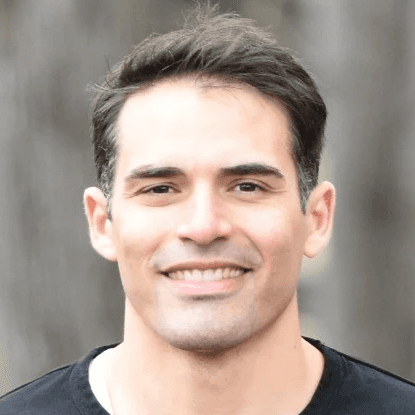 Ian Levinsky Headshot