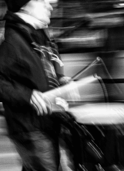 Women portrait in brown hair