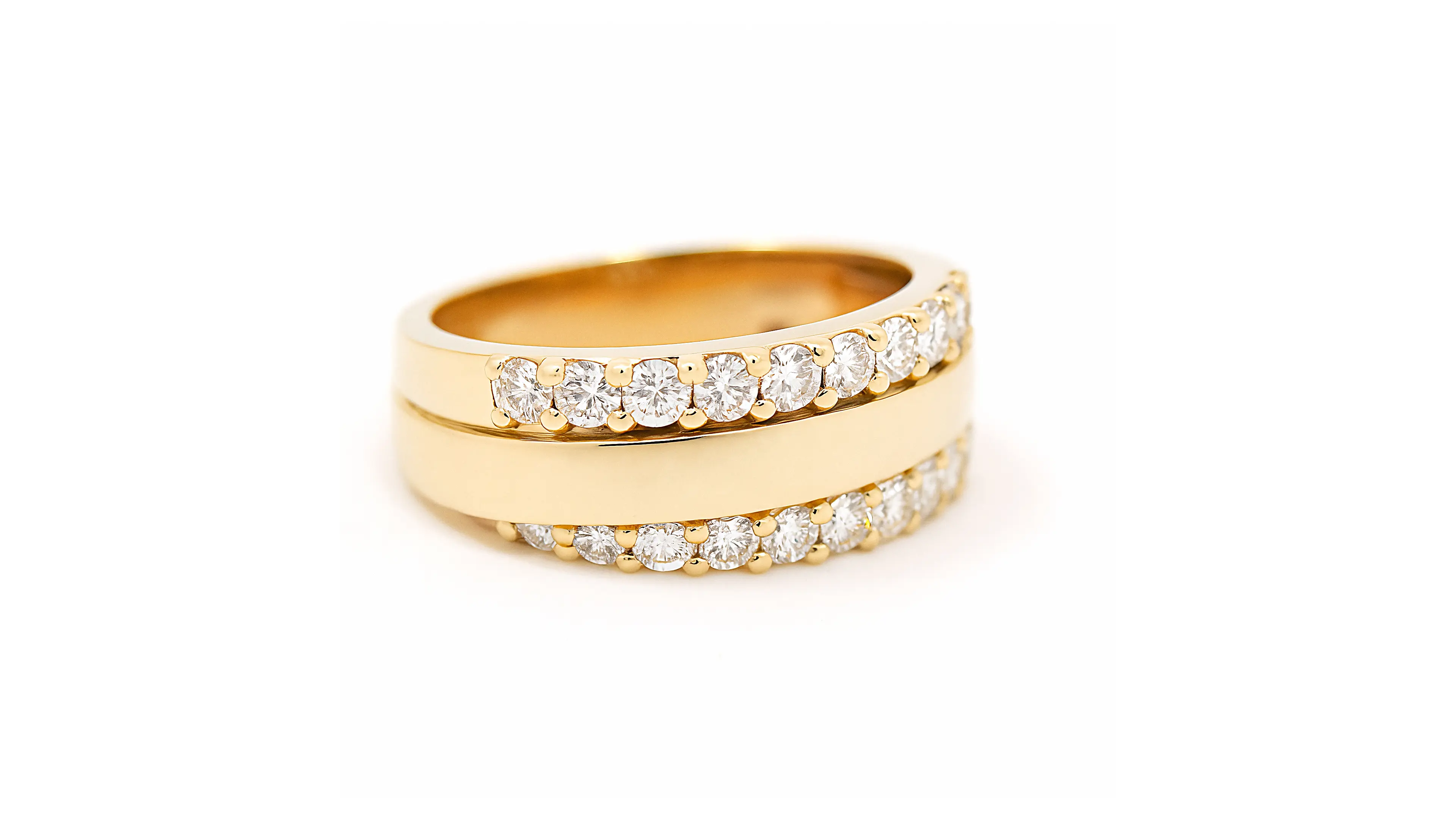 ai beeld van diamanten ring