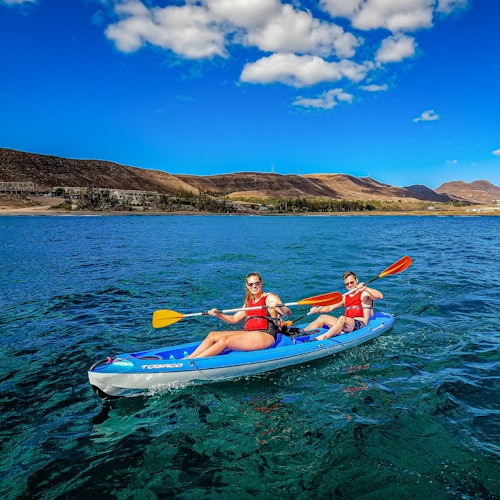 富埃特文图拉:富埃特文图拉导游陪同的皮划艇和浮潜之旅 + 往返接送票