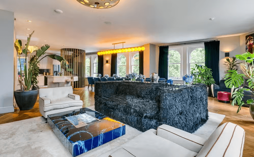 LayLow London members club lounge with bespoke joinery, bar area and luxury interior fit-out
