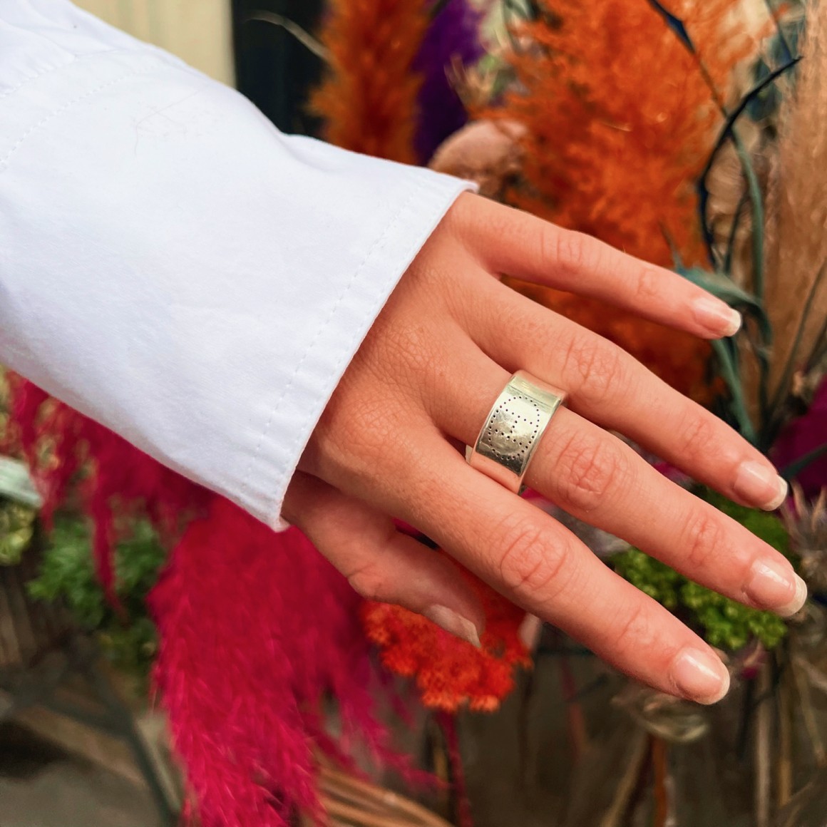 Photo d'une bague Hermès, réalisée lors d'un shooting.