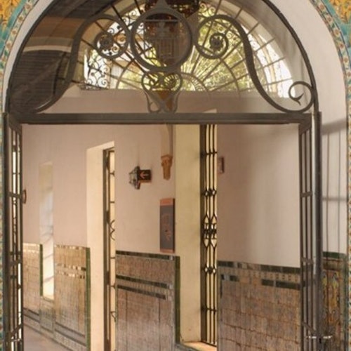 塞维利亚美术馆：入场门票 + 导游带团票