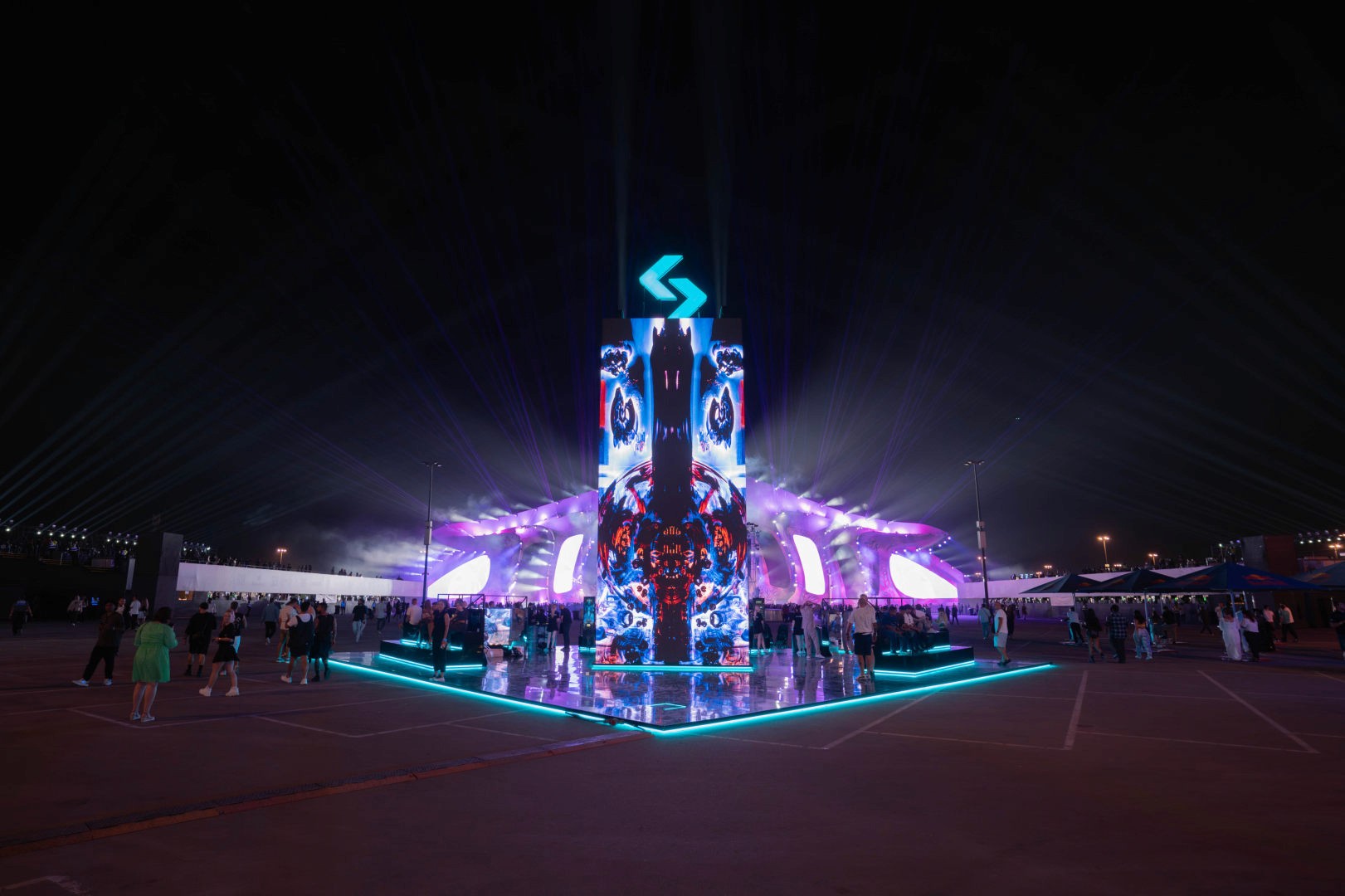 Immersive installation for Bitget at UNTOLD Dubai 2025 by RenaiXance.