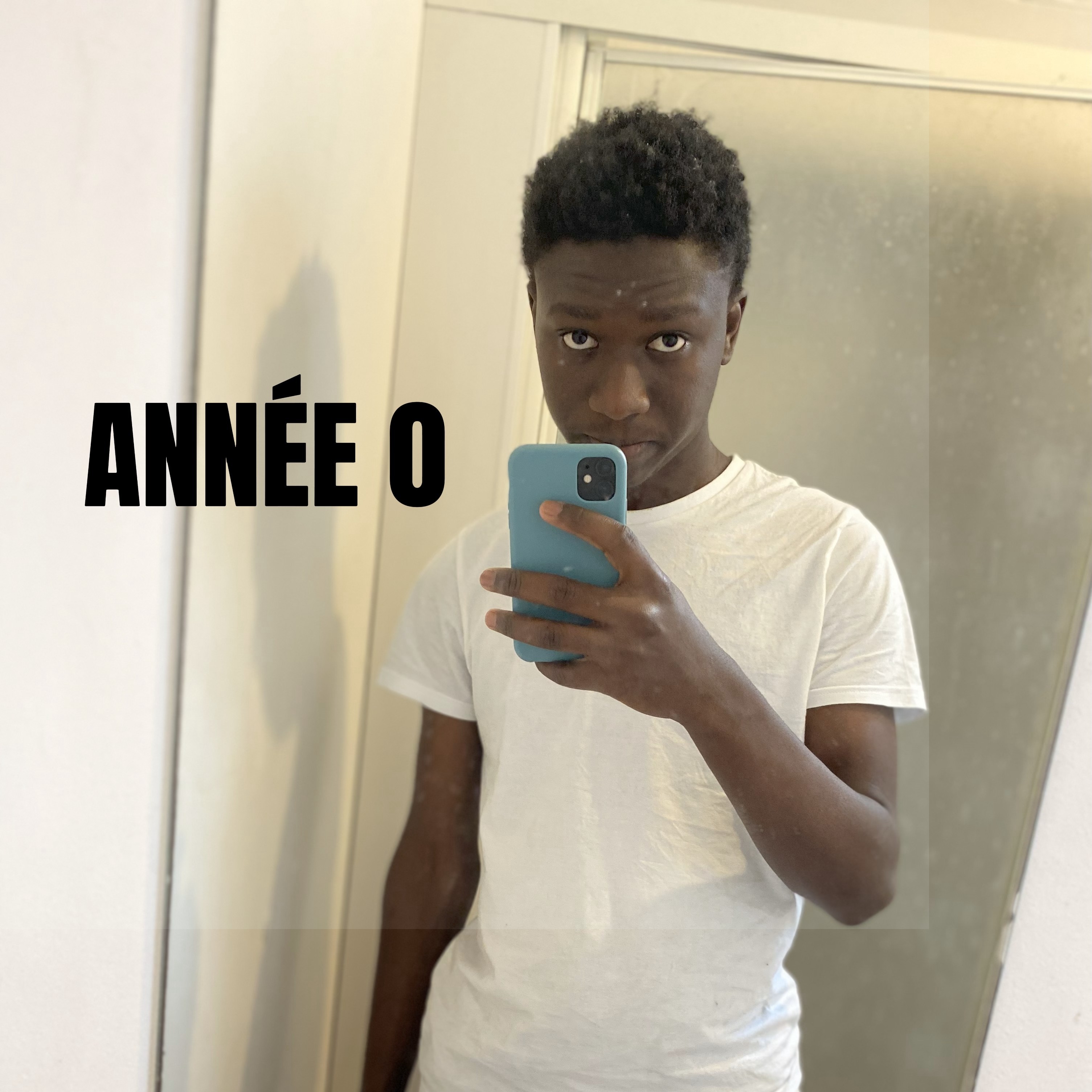 Concetrated triathlete grayscale