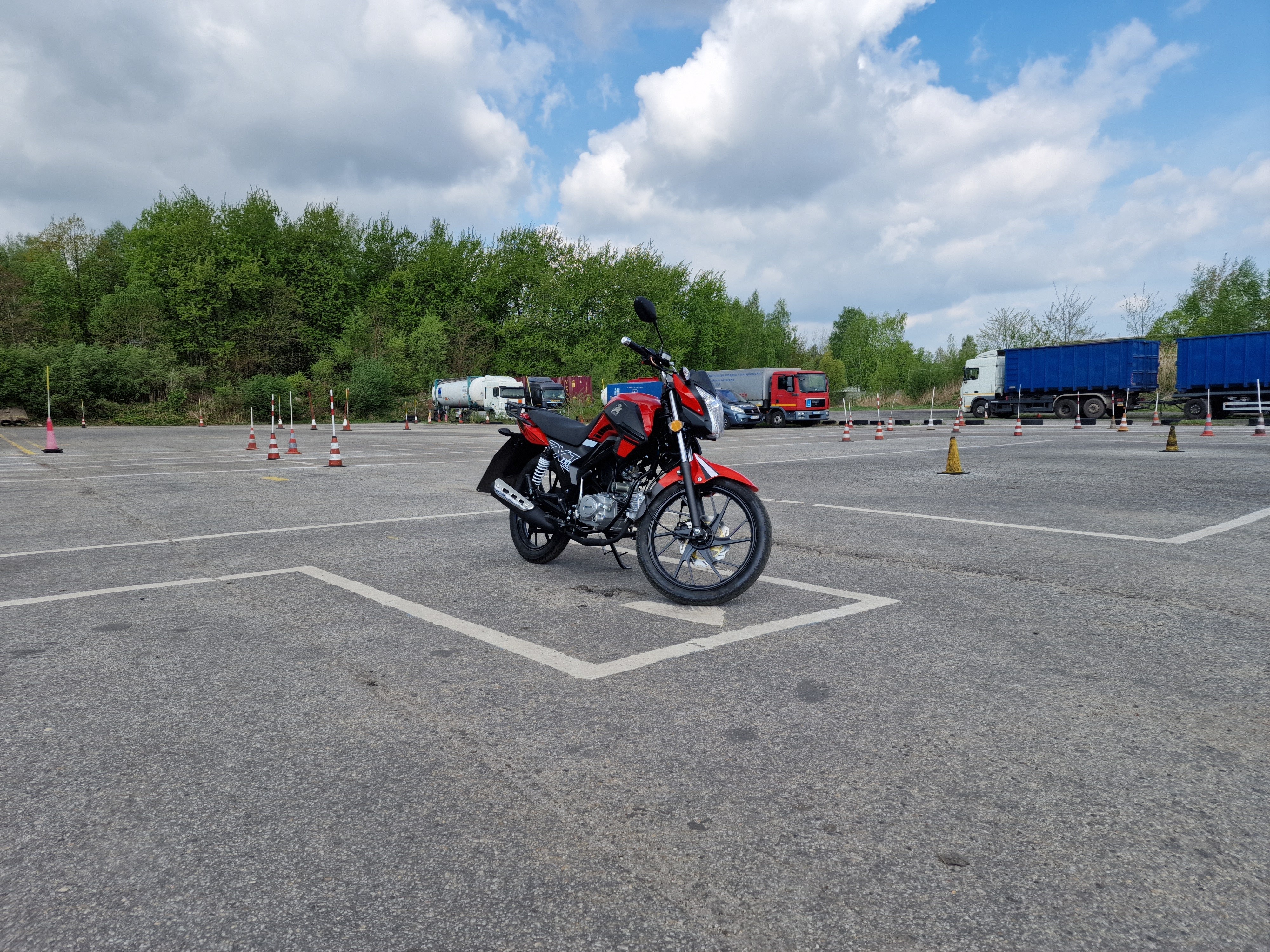 kurs prawa jazdy AM Częstochowa szkoła jazdy OSK Premium