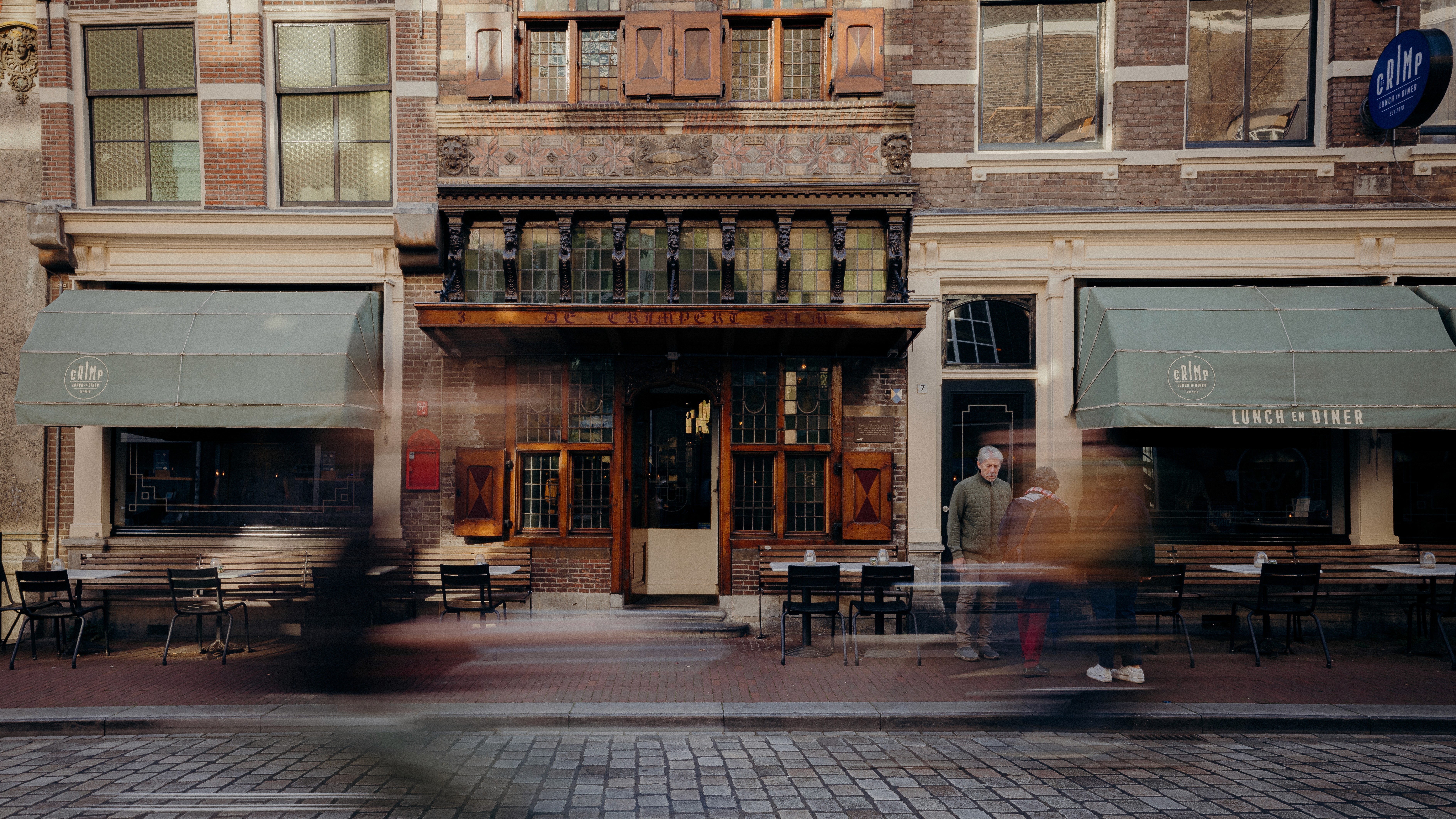 Here comes the alt text