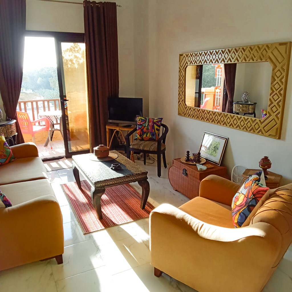 gray and white concrete house