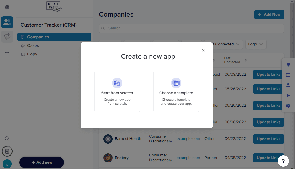 Stacker’s welcome UI giving you the option to create an app from scratch or to use a template.