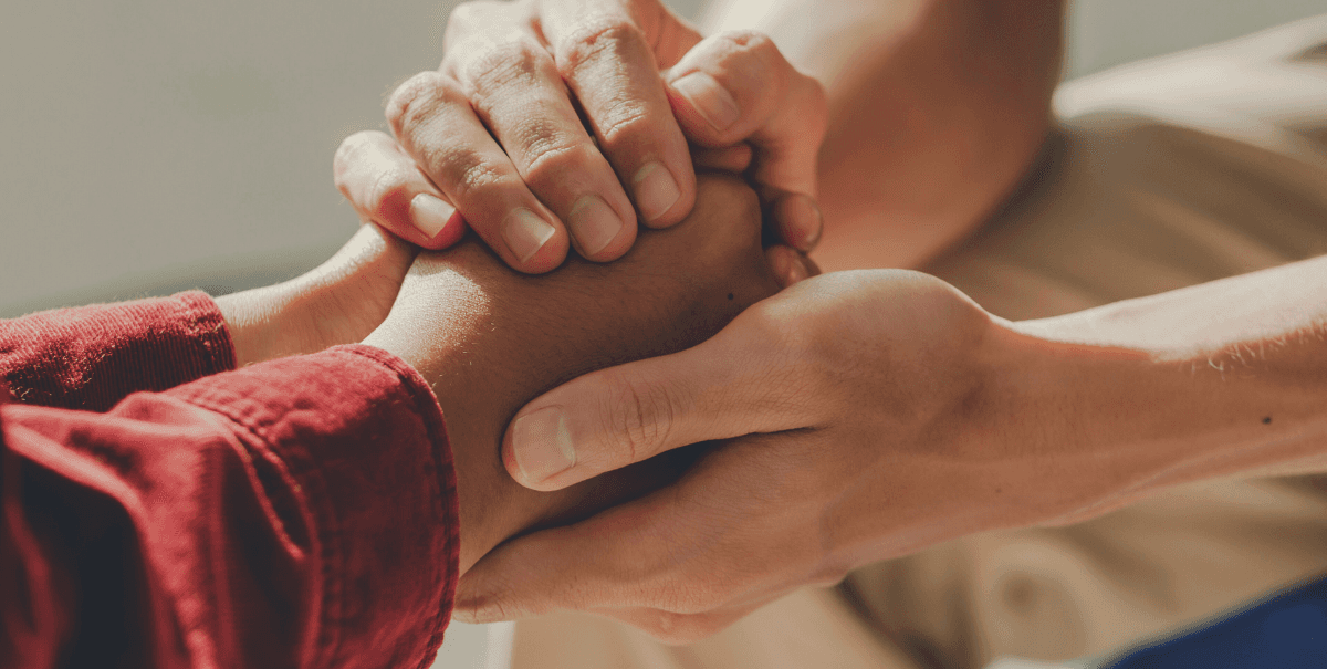 malaysia therapist,therapist online, Malaysia Physiotherapy, therapist physiotherapist, Malaysia therapist center, therapist center, workplace therapy, therapist, community therapy service, therapy learning, community, two hands holding, encouraging