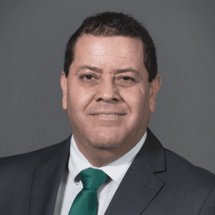 Tamer Flores