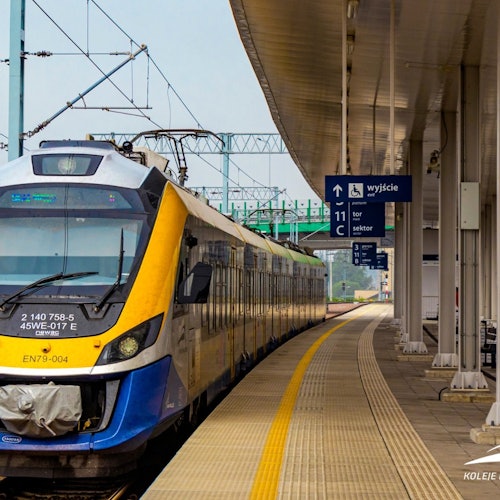 Krakow: Train Transfer from Airport to Central Station tickets in Balice