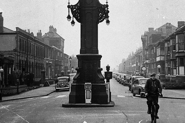 vintage jewellery quarter image