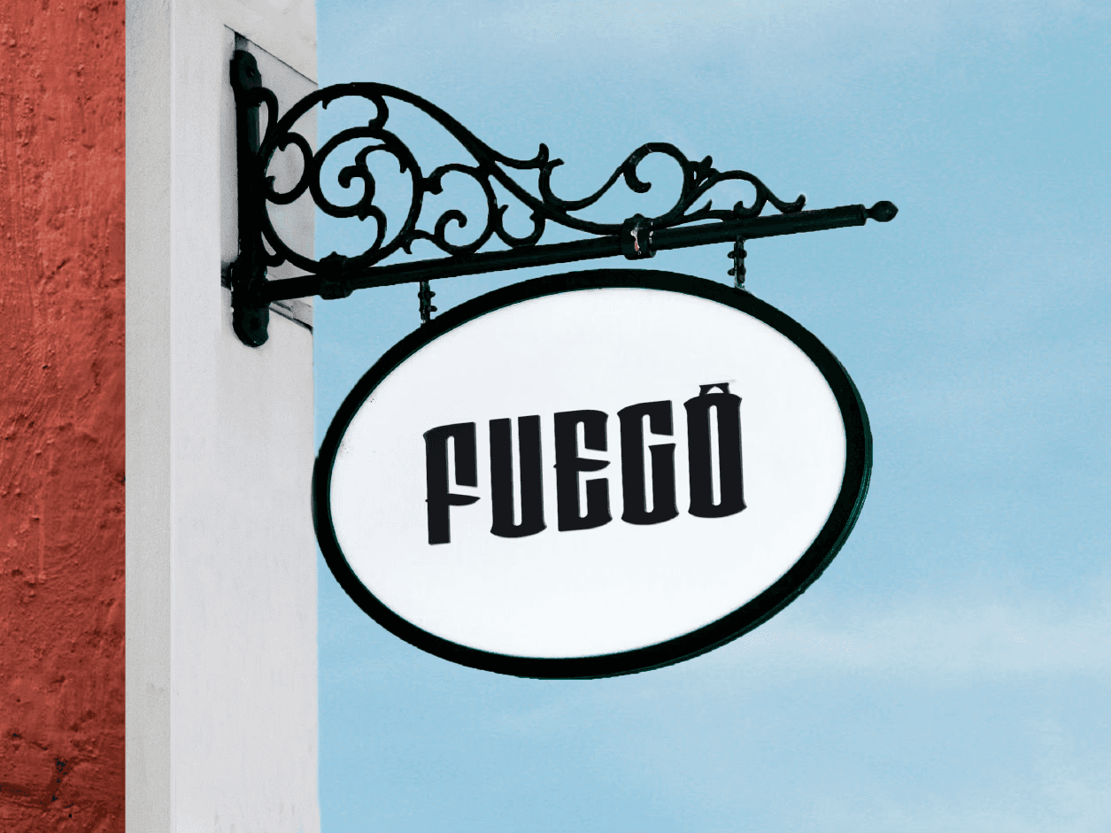 Bilde av skilt ut fra fasaden med Fuego-logo på